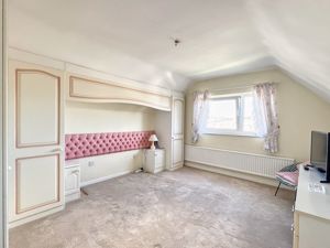 Photo 14- click for photo gallery